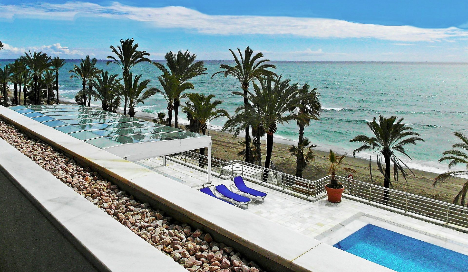 Beachfront property in Marbella