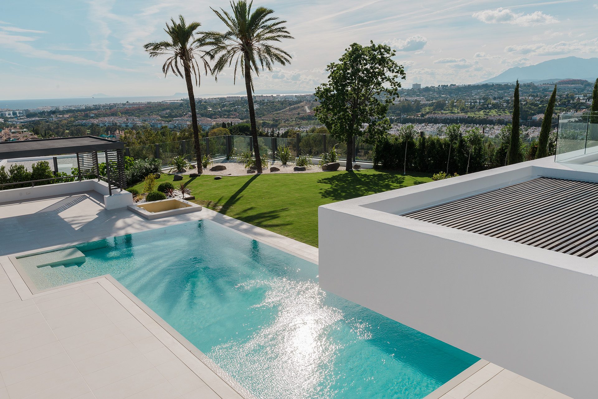 Casas de lujo en Marbella - Inmobiliaria en Marbella Nevado Realty