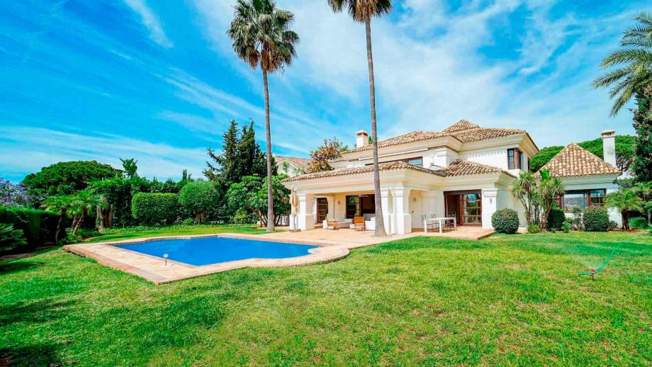 Villa dans le Golden Mile de Marbella, près de Sierra Blanca