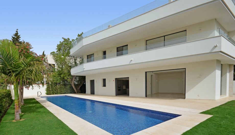 Brand new villa in urbanisation Casablanca 