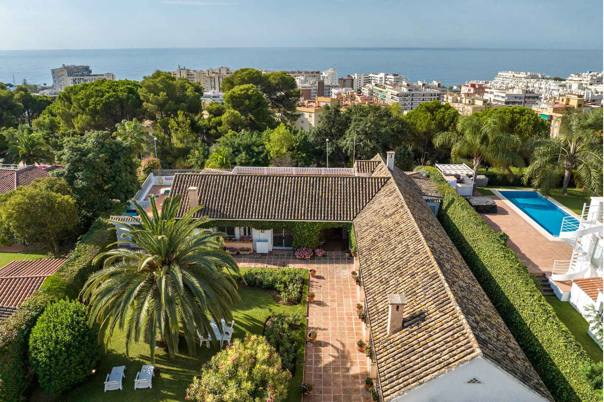 Sea views from Huerta Belon, Marbella, Nevado Reatly
