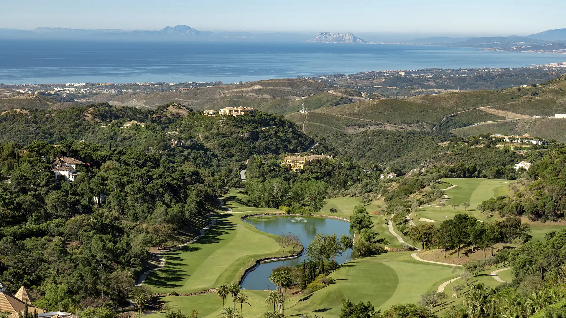 Campos de golf en La Zagaleta Nevado Realty (2)