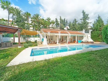 Villa on Marbella's Golden Mile for sale