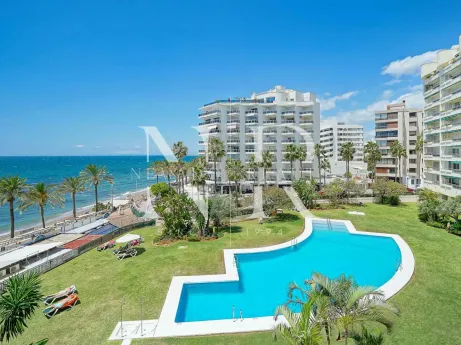 Apartment in Imperator building with sea views for sale