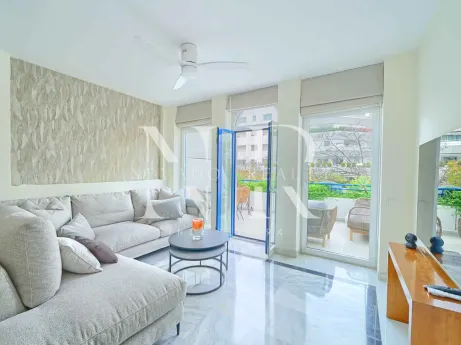 Apartamento en lado playa en Marbella centro a la venta