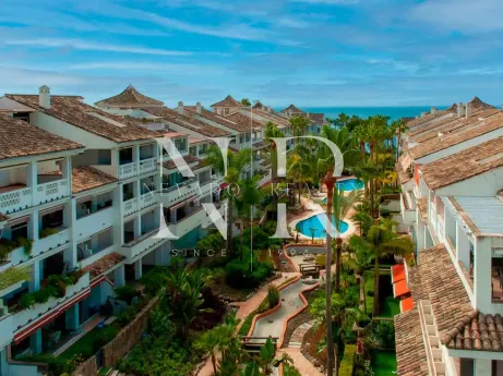 Duplex penthouse in Las Cañas Beach for short term rental.