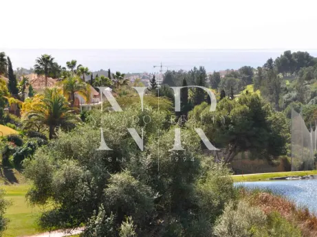 Villa en construction à vendre à La Alquería avec vue sur la mer et le golf