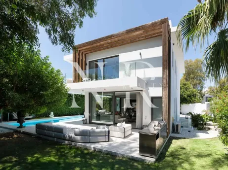 Villa in La Arboleda residential development in a gated community for sale