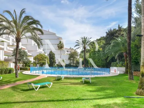 Estudio en Milla de Oro completamente reformado en segunda linea de plana en venta