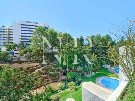 Apartamento en Marbella centro junto a la playa a la venta