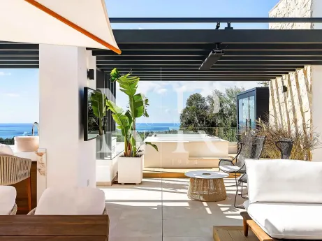 Sea View Villa for Sale in Sierra Blanca, Marbella