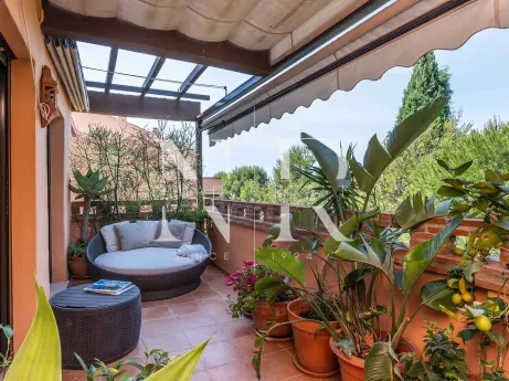 Apartamento en venta en Milla de Oro