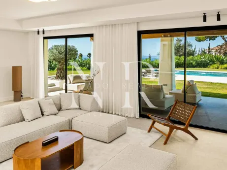 Sea View Villa for Sale in El Rosario, Marbella